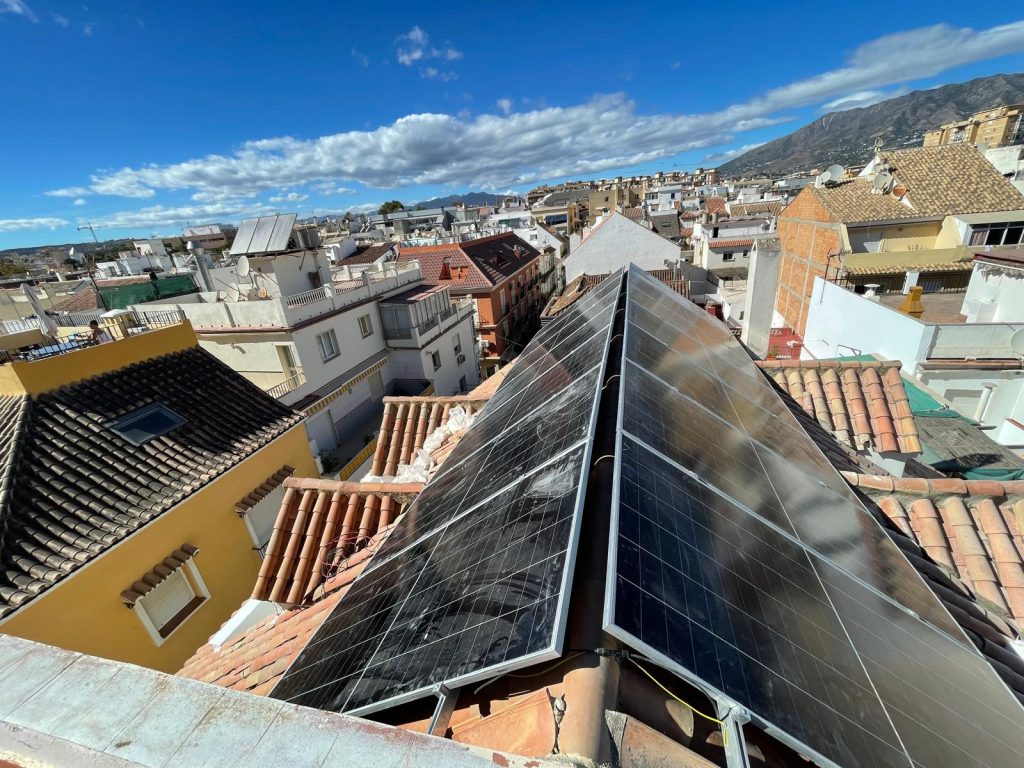 WhatsApp Image 2025-10-21 at 15.44.58 (1)