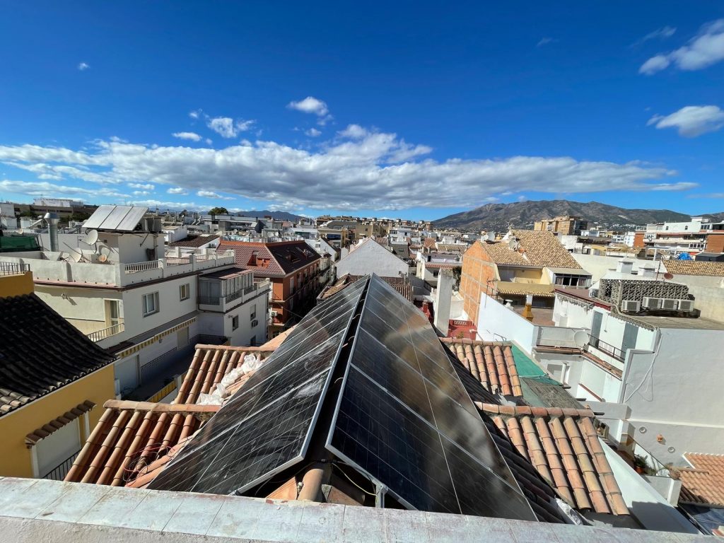 WhatsApp Image 2025-10-21 at 15.44.58 (3)